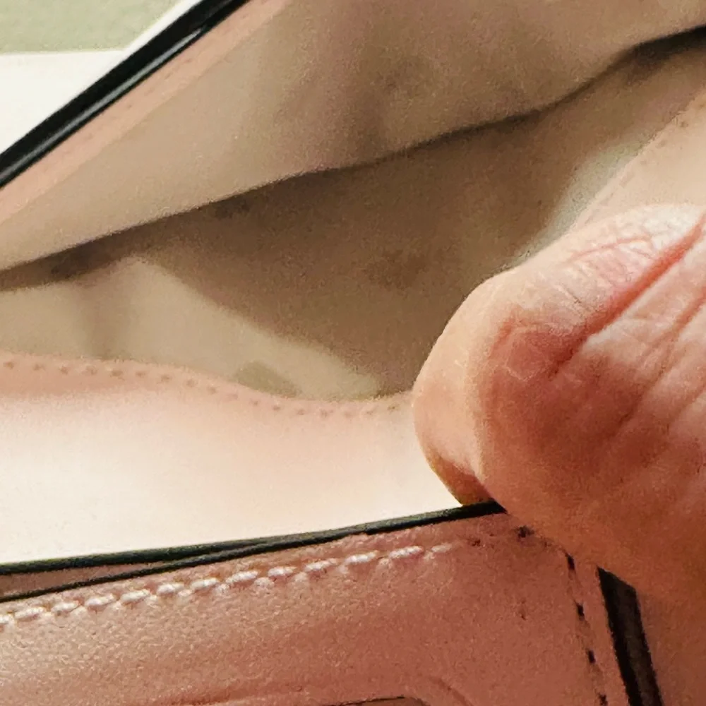 Kate Spade Wallet (Baby Pink) - Picture 7 of 8